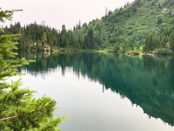 snow lake mt rainier reflective view of mountain scene