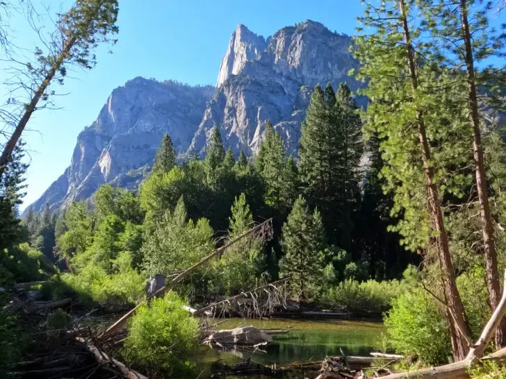 best hikes in Kings Canyon National Park view of river trees and cliffs near Zumwalt Meadow