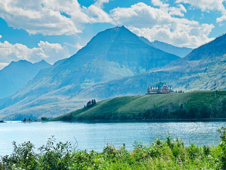 view of hotel with glacier Canada mountains in the distance